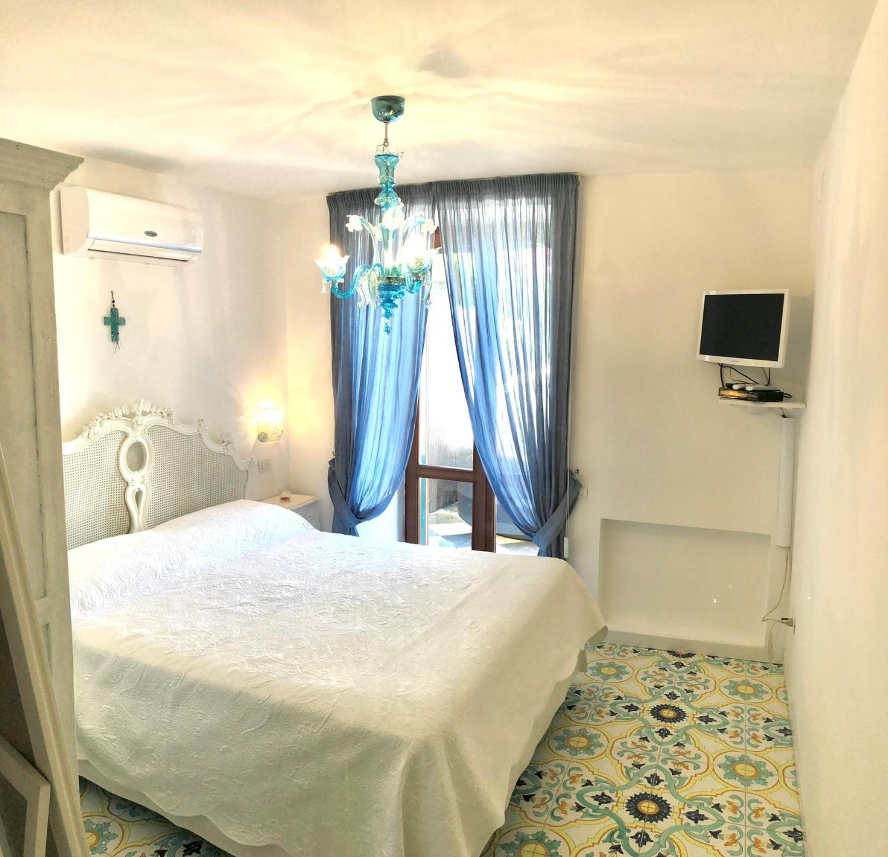 Villa Amalu Capri Piscina E Giardino エクステリア 写真
